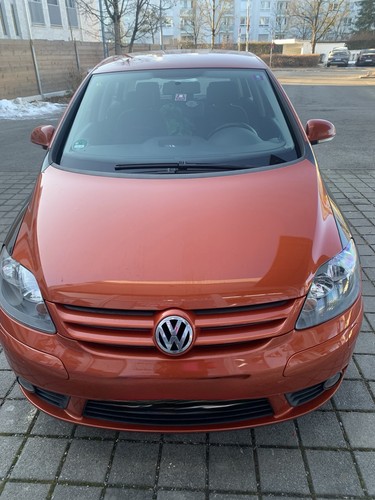 Golf plus orange benzin - vw,